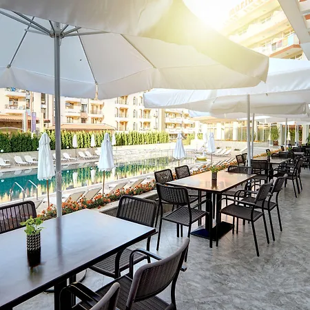 Maria Palace サニービーチ