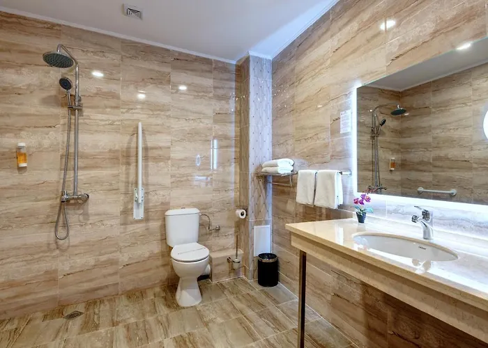 Maria Palace 酒店 阳光海滩